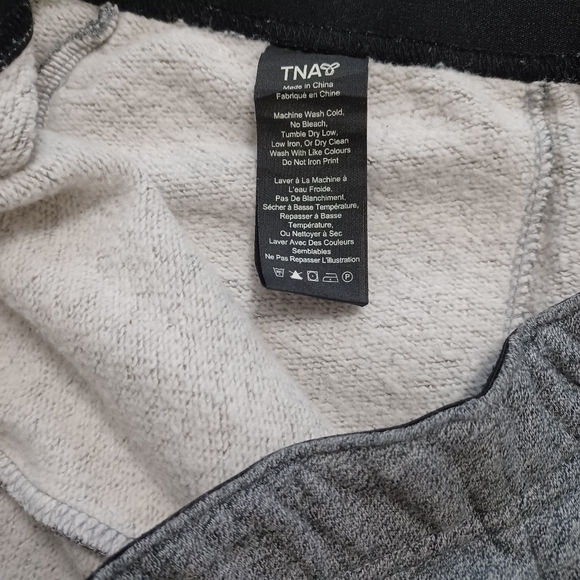 Aritzia Tna Grey Sweatpants - Picture 7 of 8